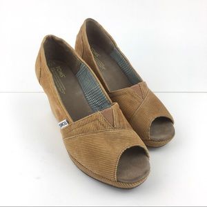 TOMS Cordoroy Wedge Sz 7.5